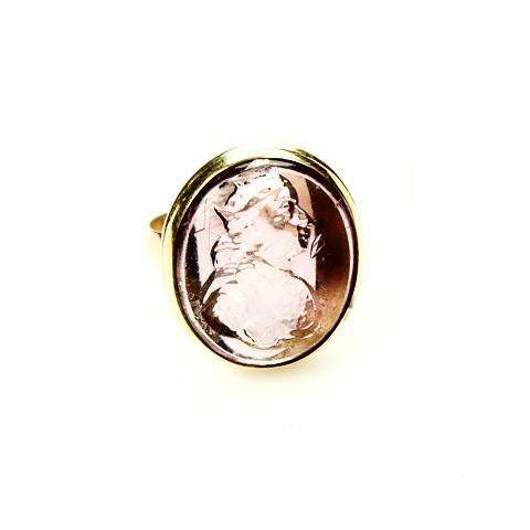 Late Georgian Gold Tassie Intaglio Ring