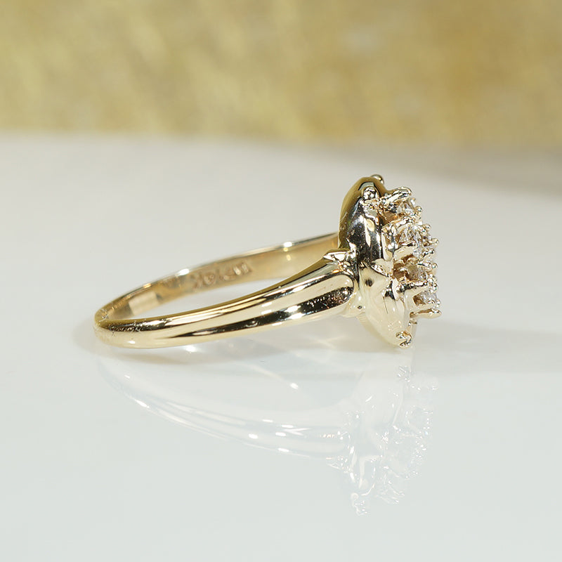 Pretty Vintage Tiffany Diamond Flower Ring