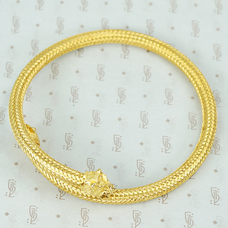 Fabulous Vintage Gold Tone Woven Torque
