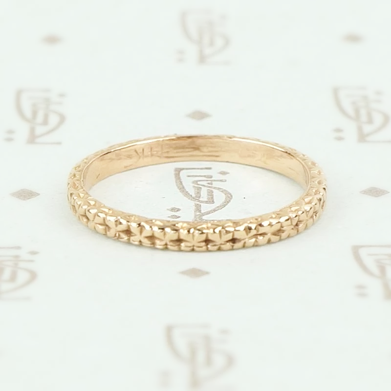 Treasure Recycled Revival band in rose gold.