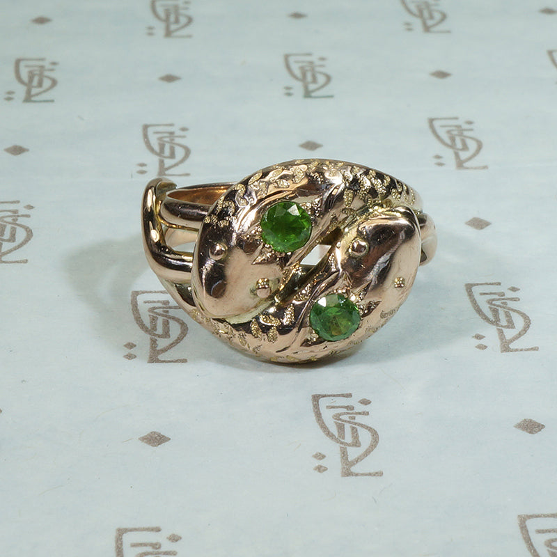 Green Garnet Set Double Snake Ring in Rose Gold