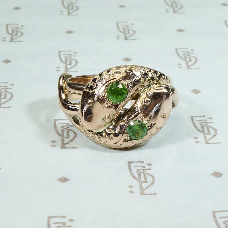 Green Garnet Set Double Snake Ring in Rose Gold