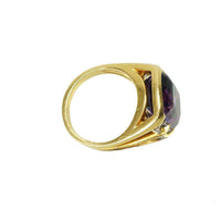 Gorgeous Retro Large Amethyst Ring in 18k Yellow Gold