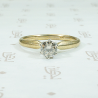 Classic Vintage Diamond Solitaire
