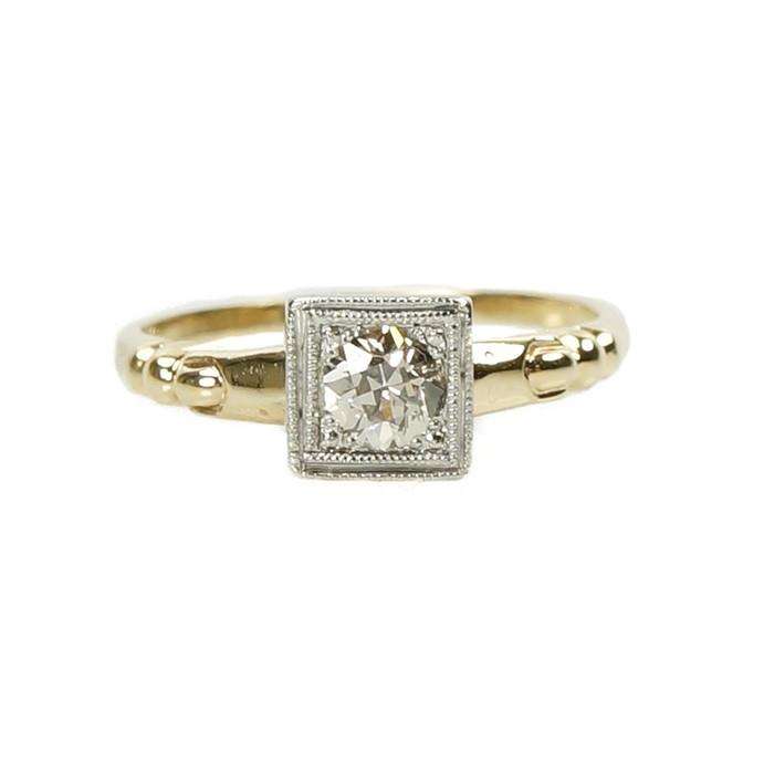 Lovely 2 tone Gold and Diamond Vintage Engagement Ring