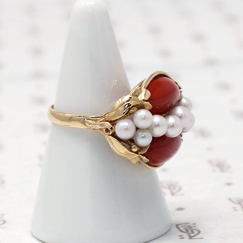 Signed Ming's Red Coral and Pearl Gold Ring