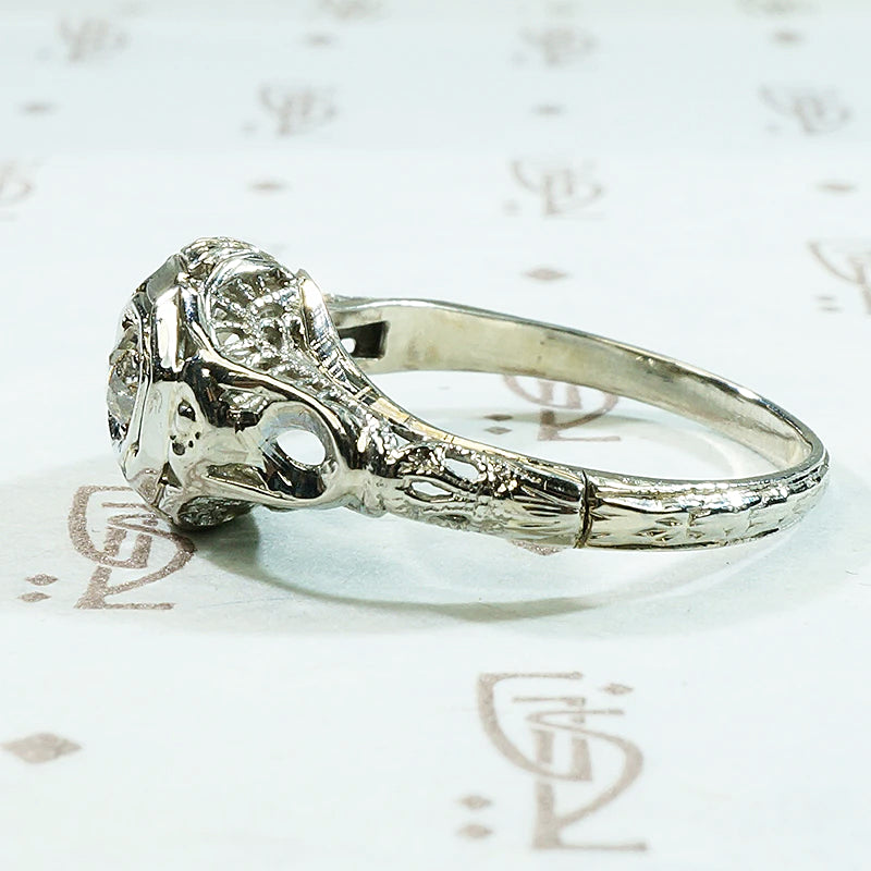 Dreamy Detailed OMC Diamond Solitaire Deco Ring