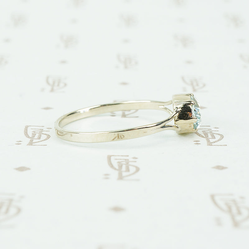 Recycled White Gold Vintage Aqua Ring