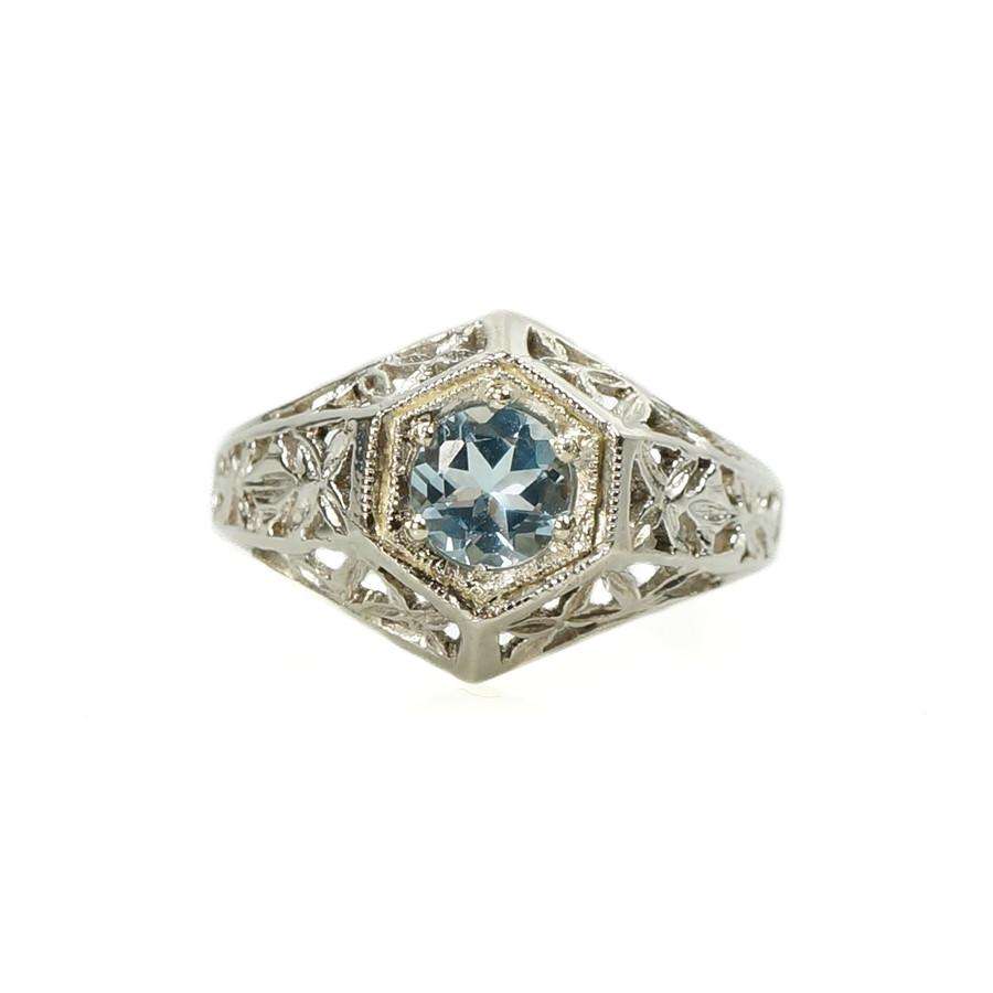 Vintage Aquamarine White Gold Filigree Ring