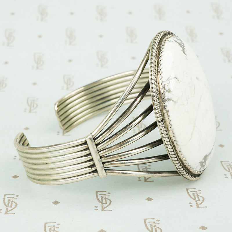 vintage sterling silver 1970's white turquoise cuff bracelet